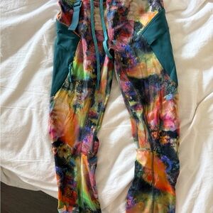 lululemon athletica Multicolor & Teal Abstract Print Leggings